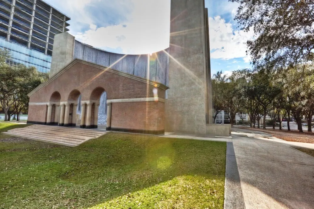 5150 Hidalgo St, Houston, TX 77056