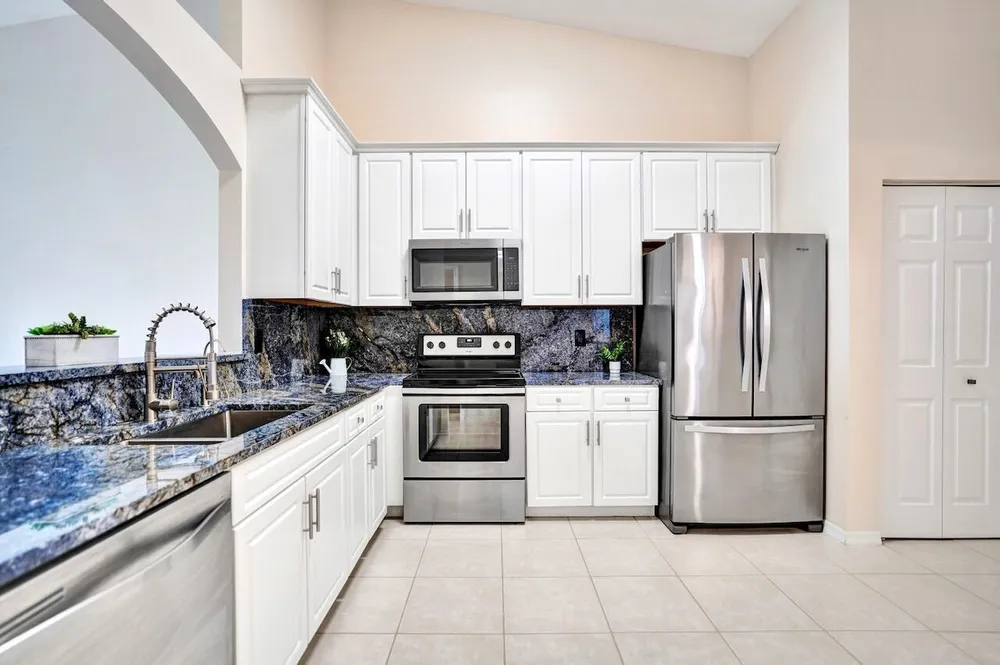 8375 Logia Circle, Boynton Beach, FL 33472