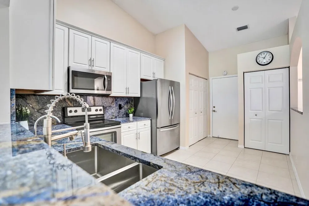 8375 Logia Circle, Boynton Beach, FL 33472