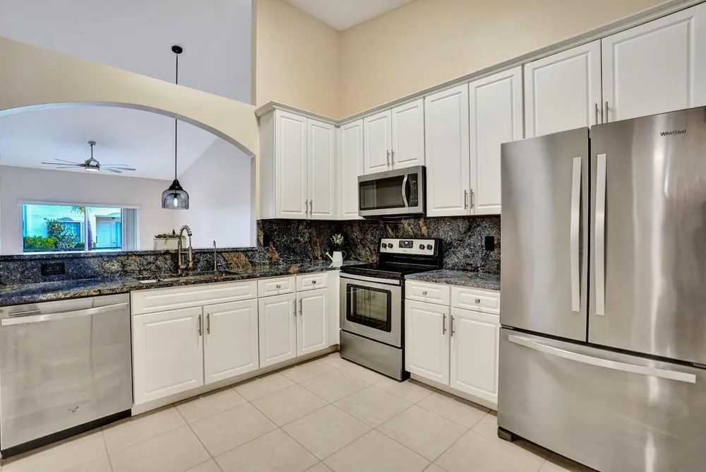 8375 Logia Circle, Boynton Beach, FL 33472