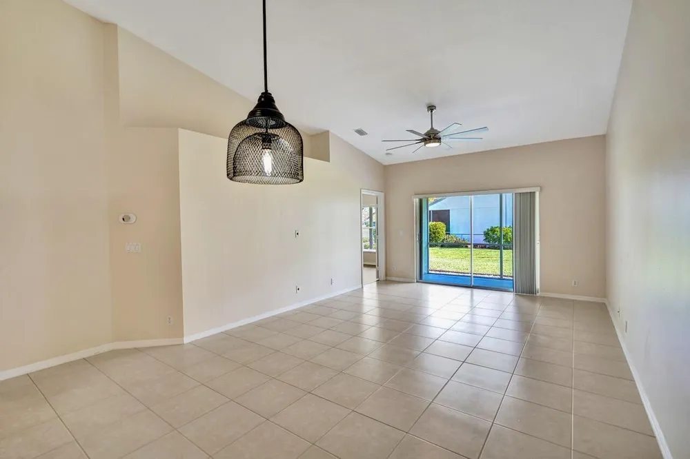 8375 Logia Circle, Boynton Beach, FL 33472