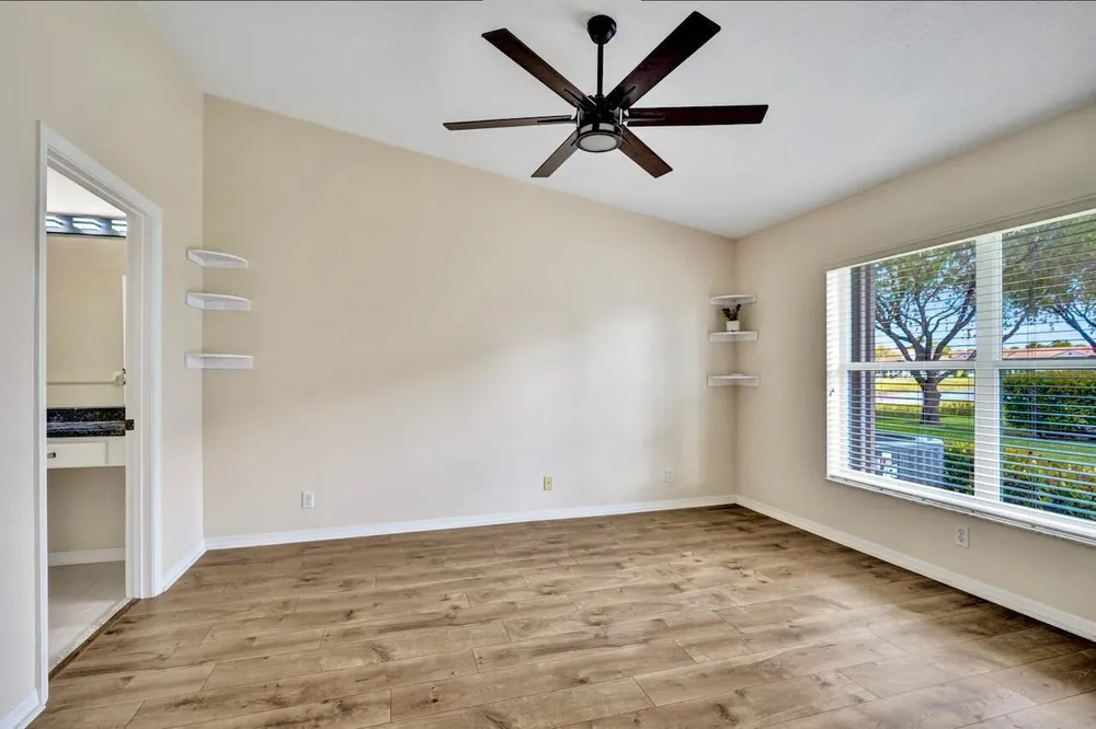 8375 Logia Circle, Boynton Beach, FL 33472