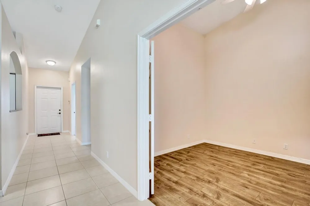 8375 Logia Circle, Boynton Beach, FL 33472