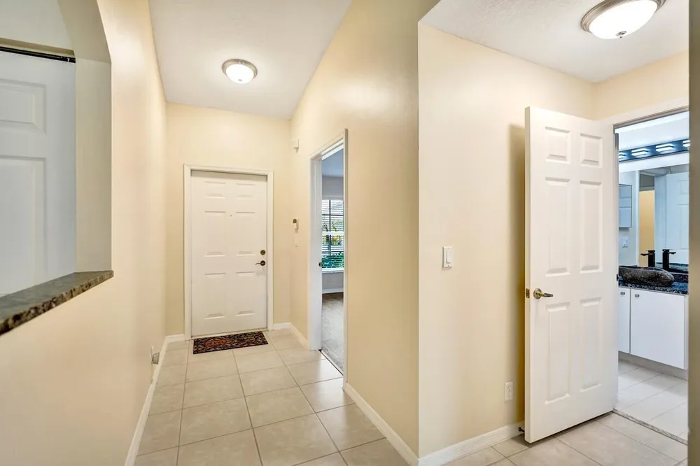 8375 Logia Circle, Boynton Beach, FL 33472
