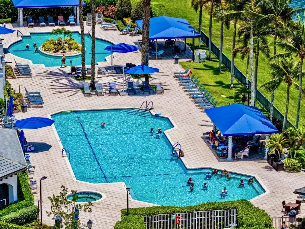8375 Logia Circle, Boynton Beach, FL 33472