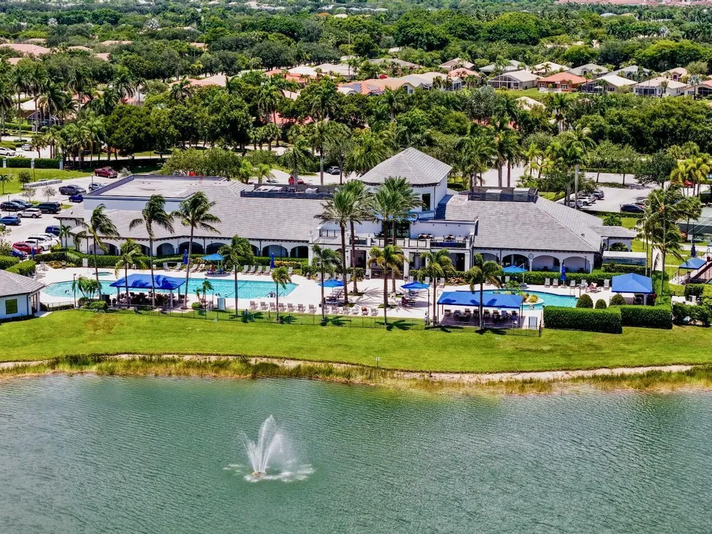 8375 Logia Circle, Boynton Beach, FL 33472
