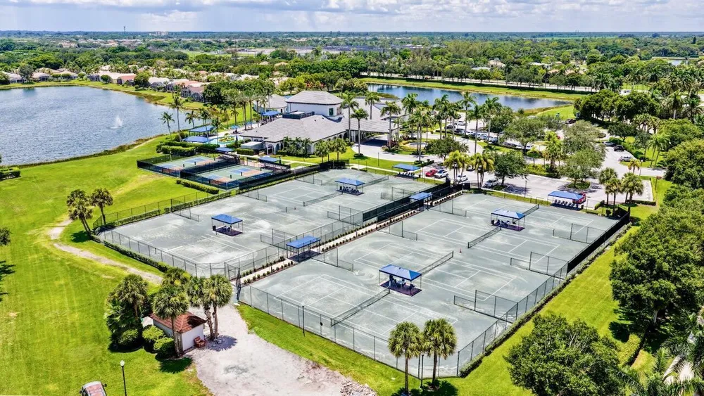 8375 Logia Circle, Boynton Beach, FL 33472