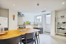 Ash Road, Leeds