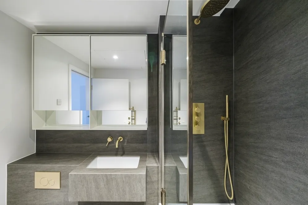 Enclave, 101, Camley Street, Kings Cross, NW1 photo 4