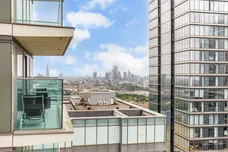Landmark East Tower, E14 photo 12