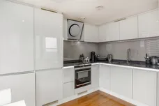 Landmark East Tower, E14 photo 22