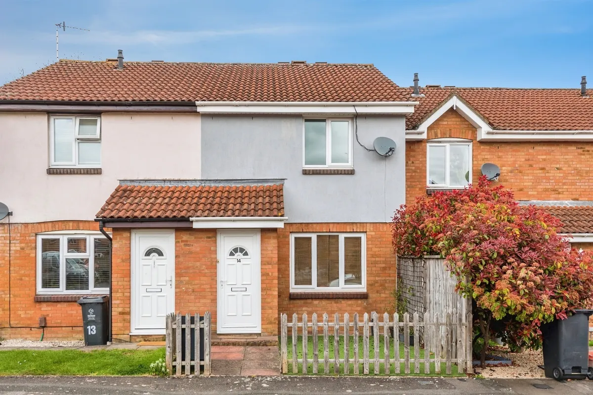 Percheron Close, Shaw, Swindon