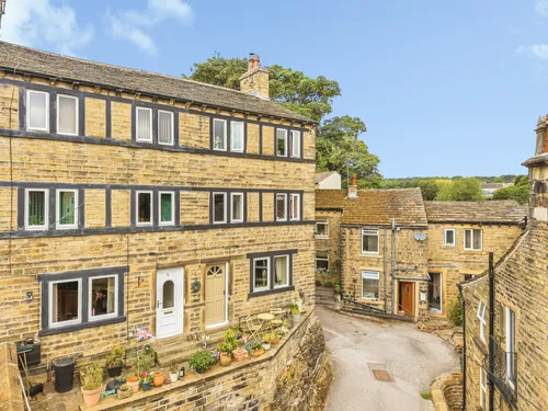 Well Hill, Honley, Holmfirthphoto