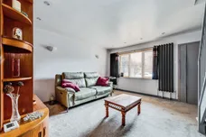 Percheron Close, Shaw, Swindon