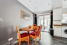 Percheron Close, Shaw, Swindon