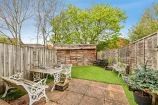 Percheron Close, Shaw, Swindon