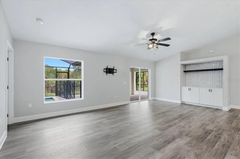 281 Pembroke Dr, Port Charlotte, FL 33954