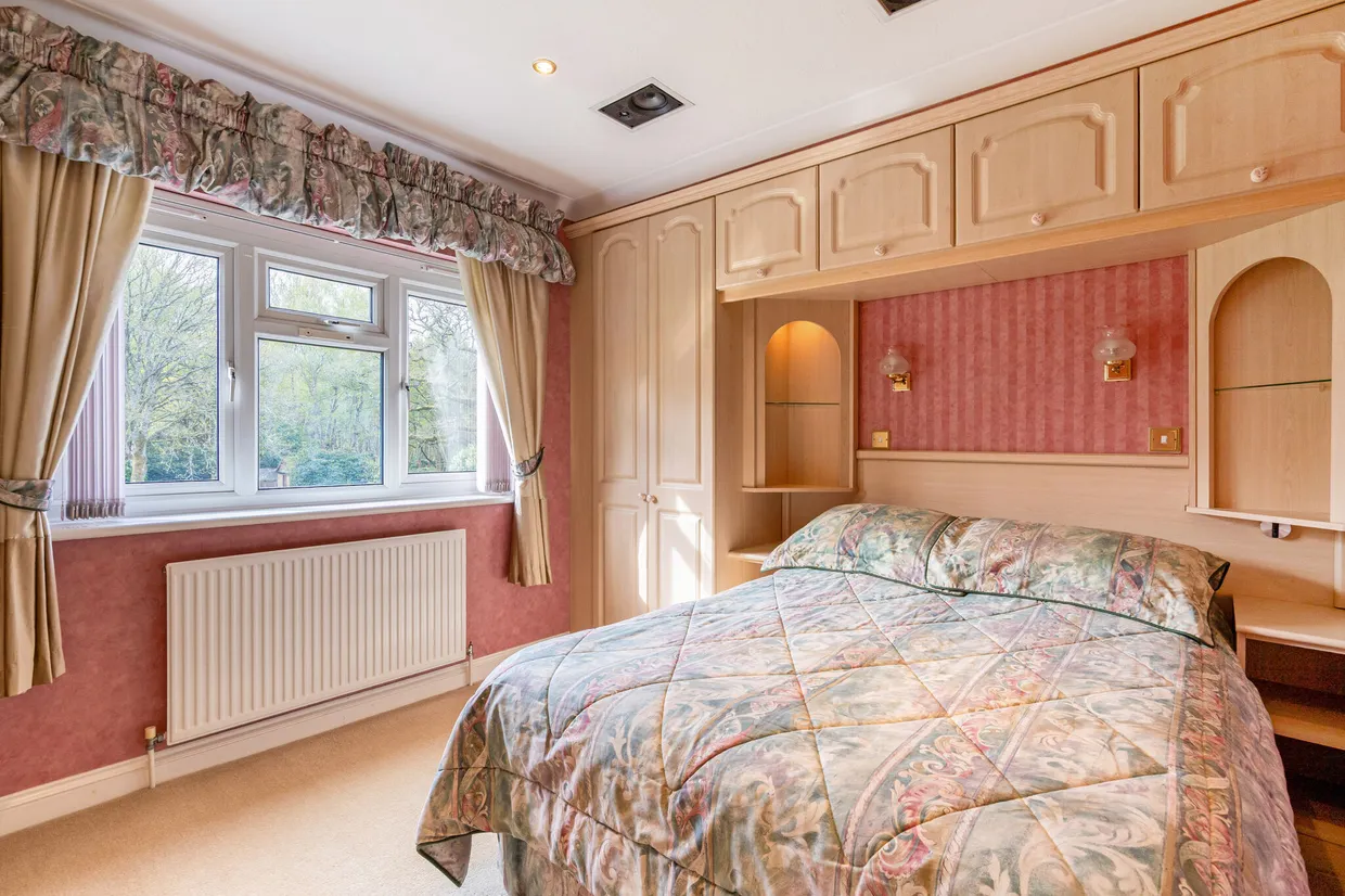 Fleet Hill, Wokingham, RG40 photo 24