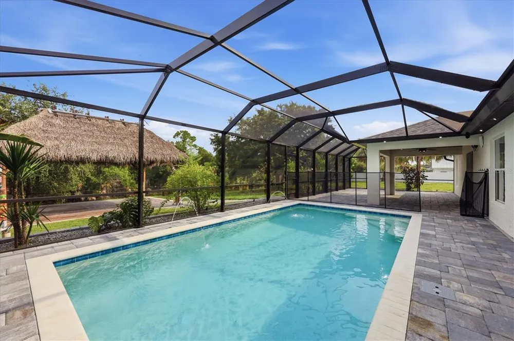 281 Pembroke Dr, Port Charlotte, FL 33954