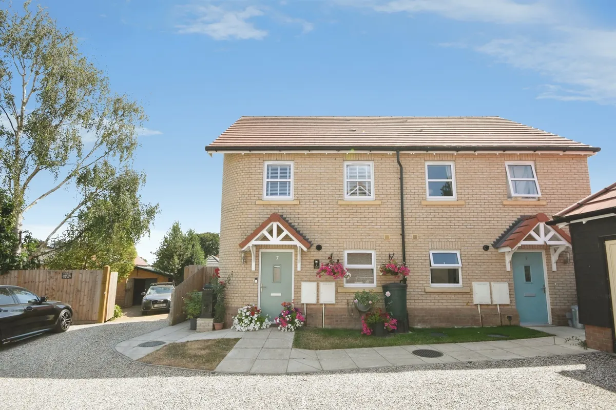 Mansion Garden Close, Braintree