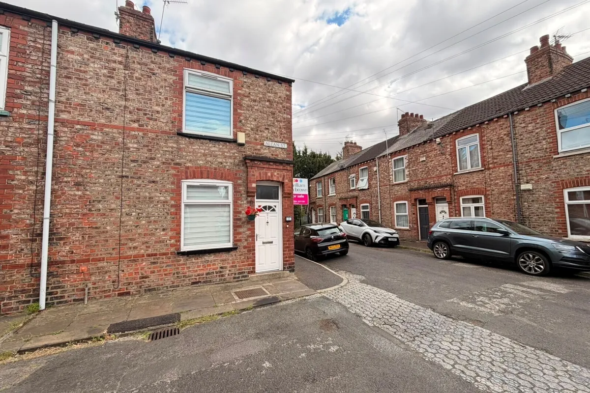 Allan Street, York
