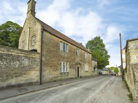 Castle Street, Calne photo