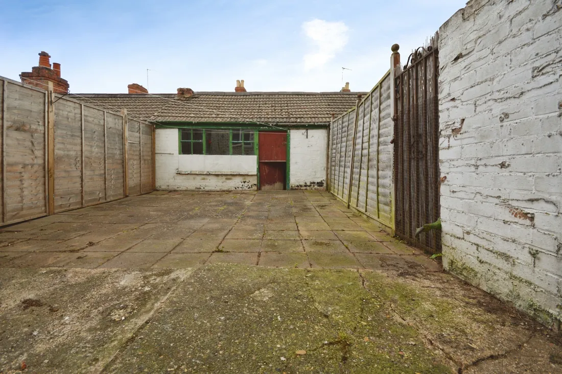 Property photo 8