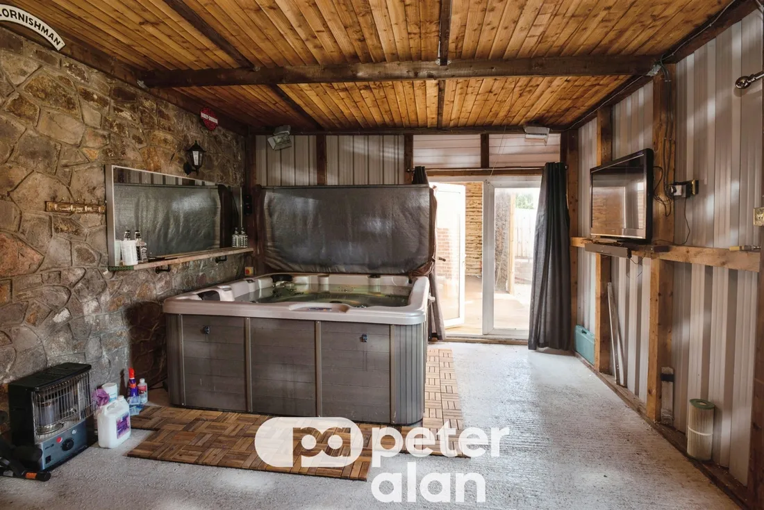 Property photo 16
