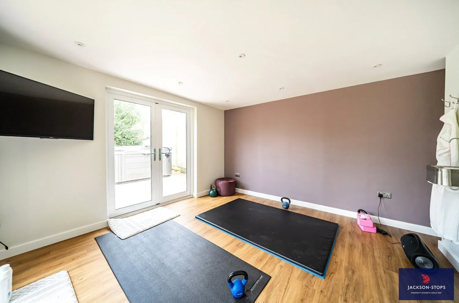 Shenley Park, Shenley Church End, MK5 photo 50