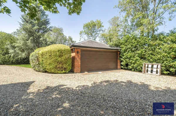 Shenley Park, Shenley Church End, MK5 photo 55