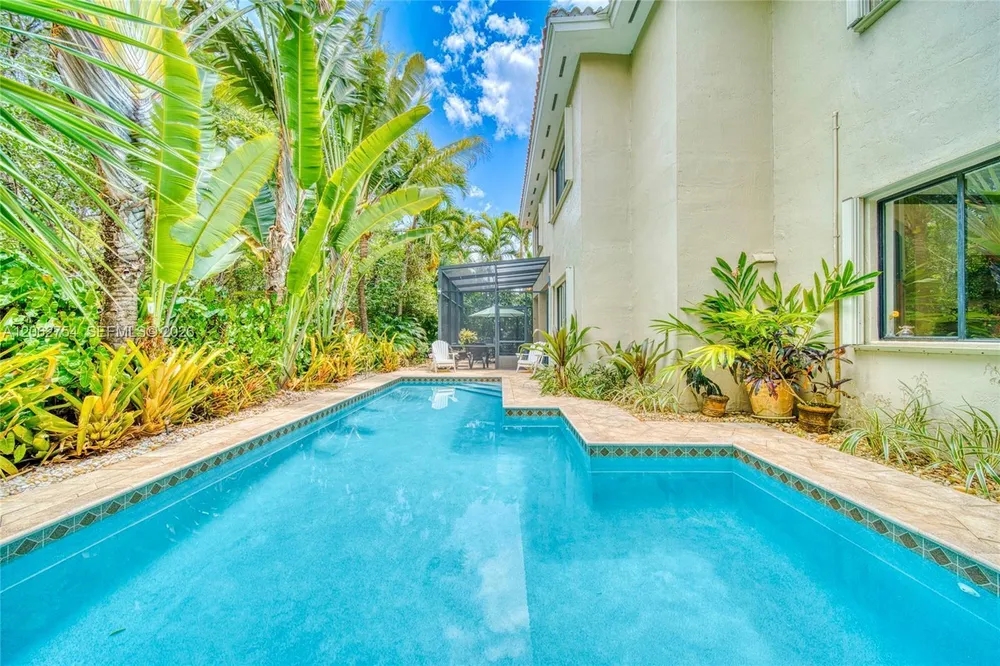 7601 SW 187th St, Cutler Bay, FL 33157
