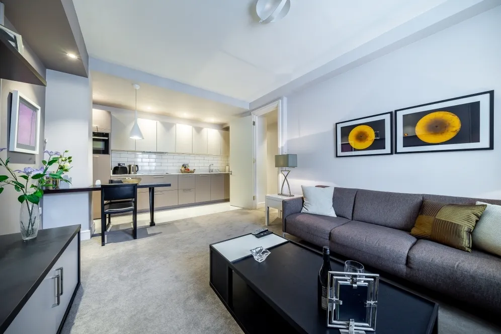 Wigmore Court Wigmore Street Marylebone W1U photo 3