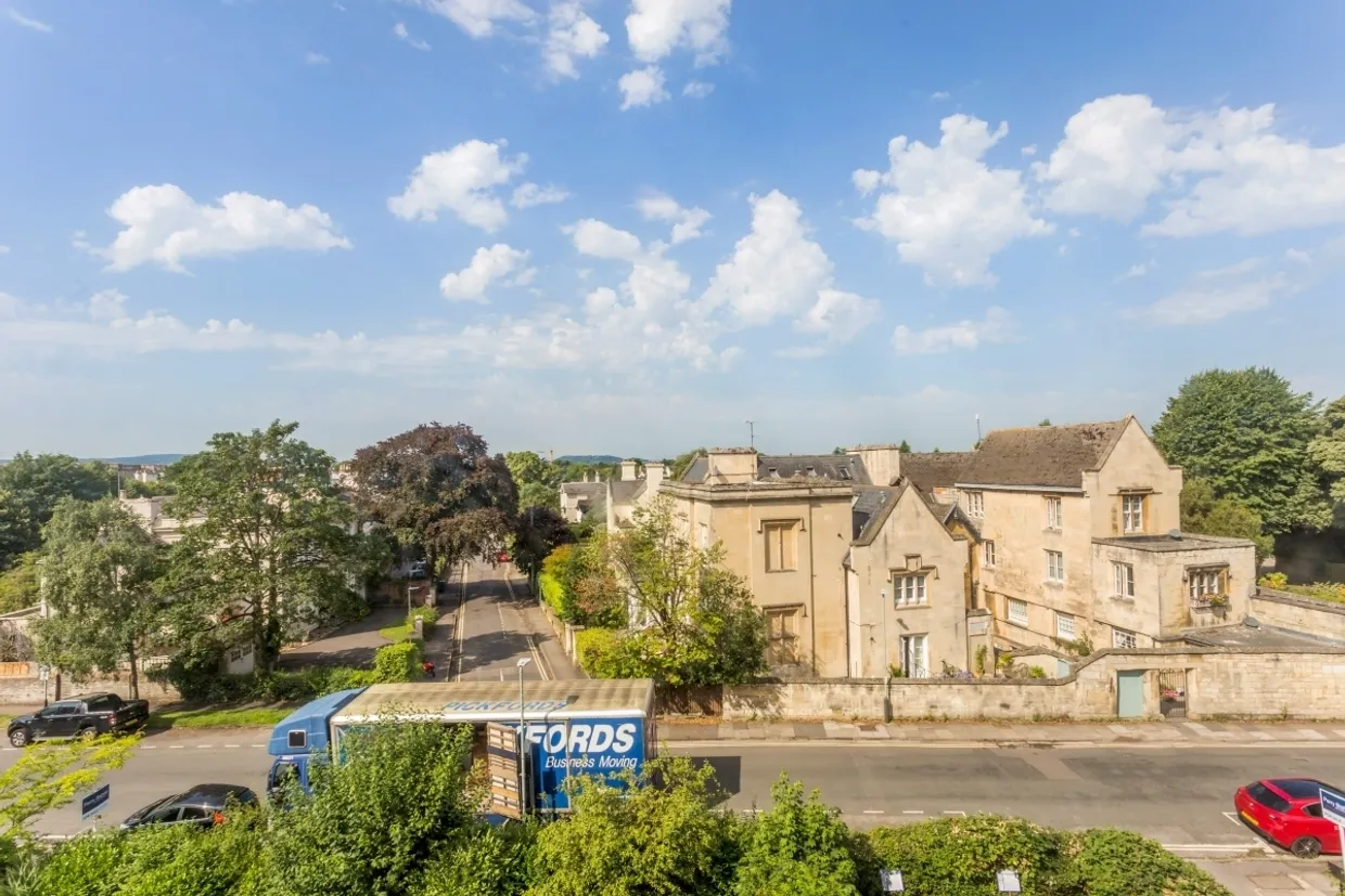 21 Lansdown Terrace Cheltenham GL50 photo 9