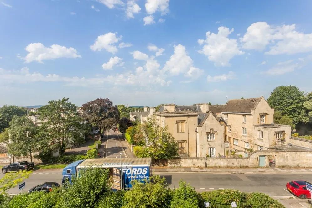21 Lansdown Terrace Cheltenham GL50 photo 9