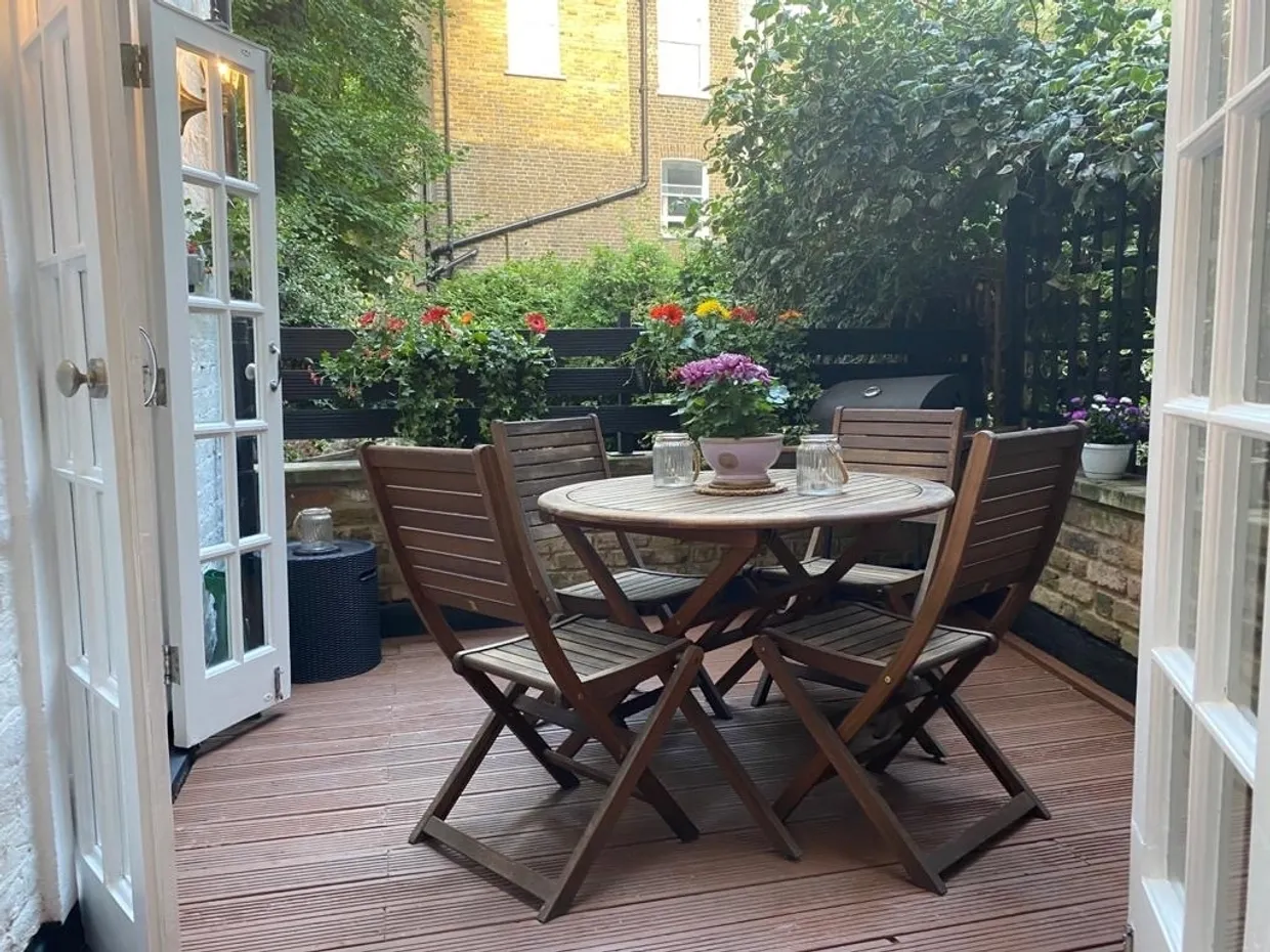 Eardley Crescent Earl's Court SW5 photo 2
