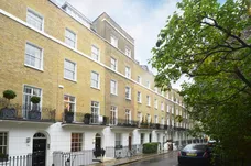 Brompton Square Knightsbridge SW3 photo 2