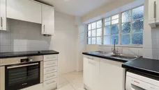 Pelham Court, Fulham Road, London SW3 photo 2