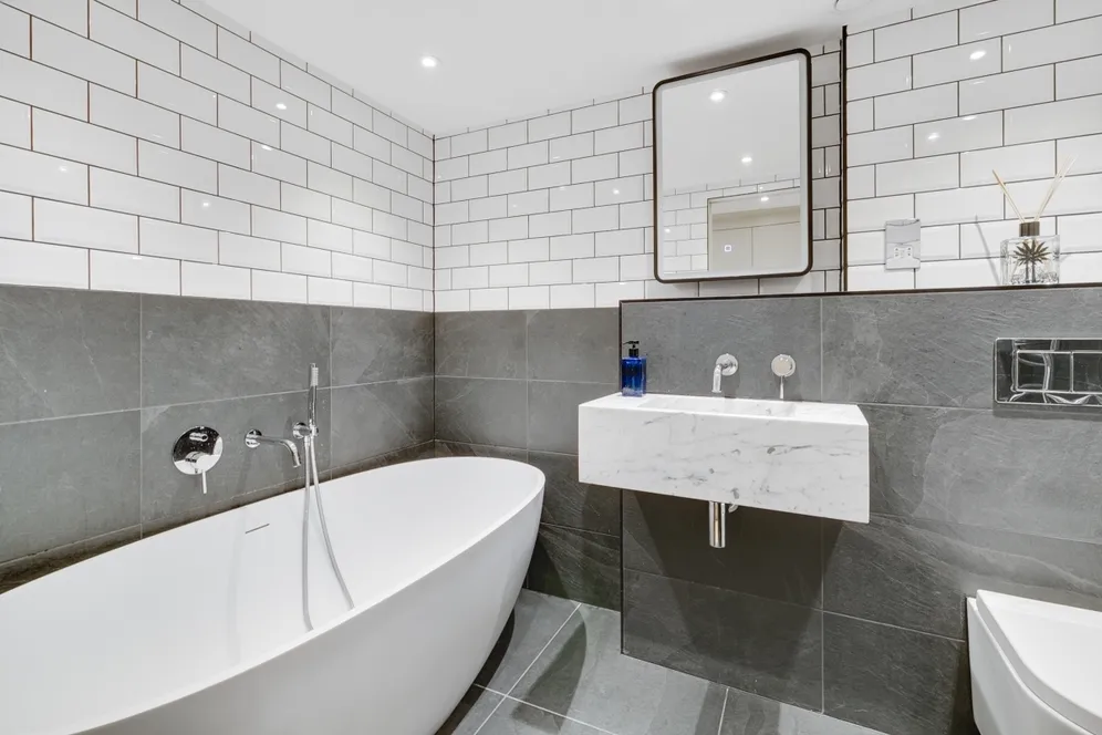 Offord Road London N1 photo 9