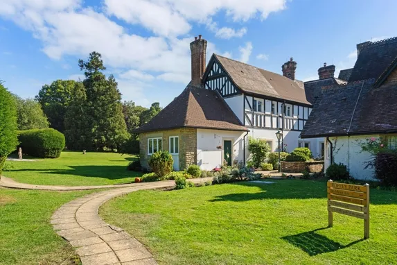Roffey Park Colgate RH12