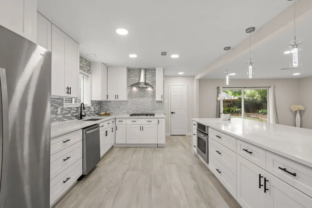 5510 Braesvalley Dr, Houston, TX 77096-3002