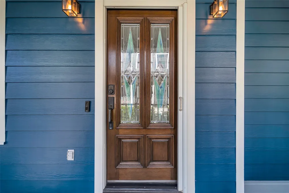 1029 W 15th 1/2 St, Houston, TX 77008