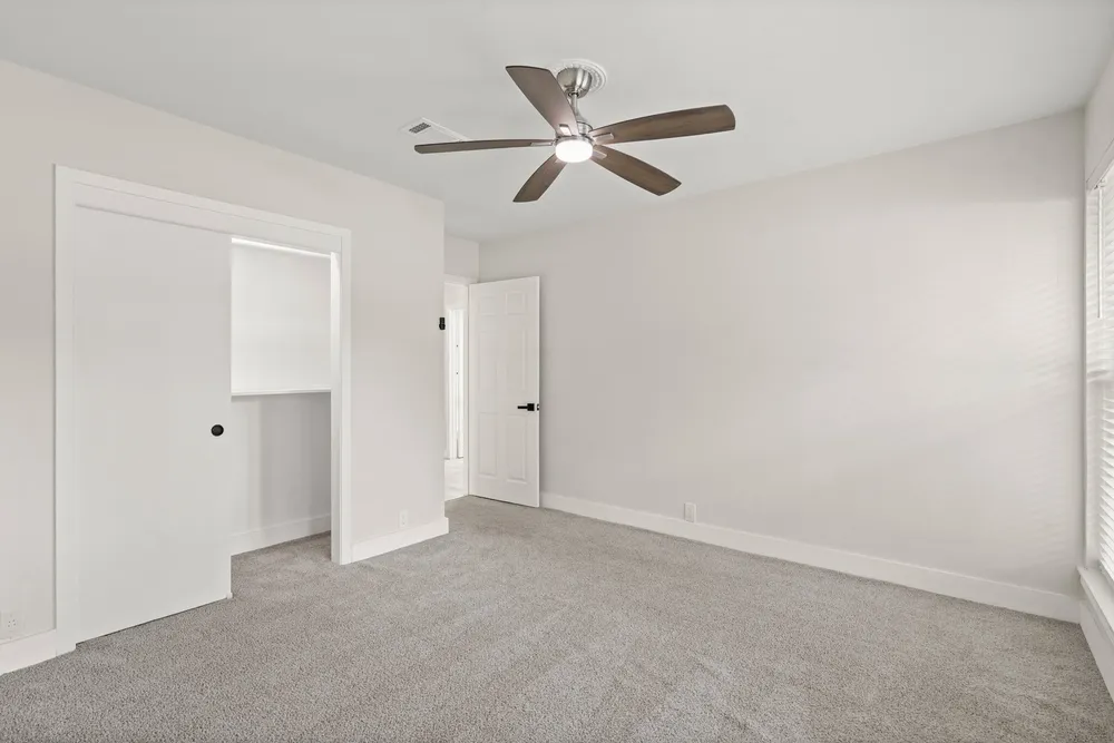 5510 Braesvalley Dr, Houston, TX 77096-3002