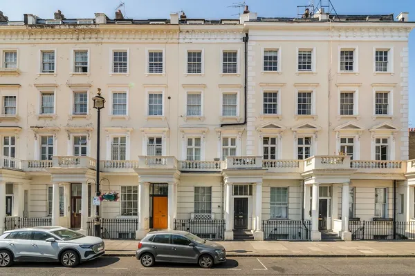 St. George's Drive, London, SW1V photo 8