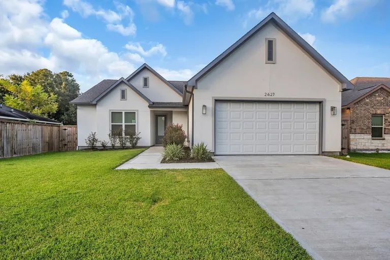 2627 Carmel St, Houston, TX 77091