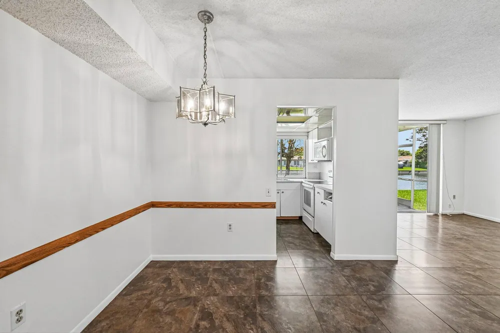 9150 Lime Bay Blvd, Tamarac, FL 33321