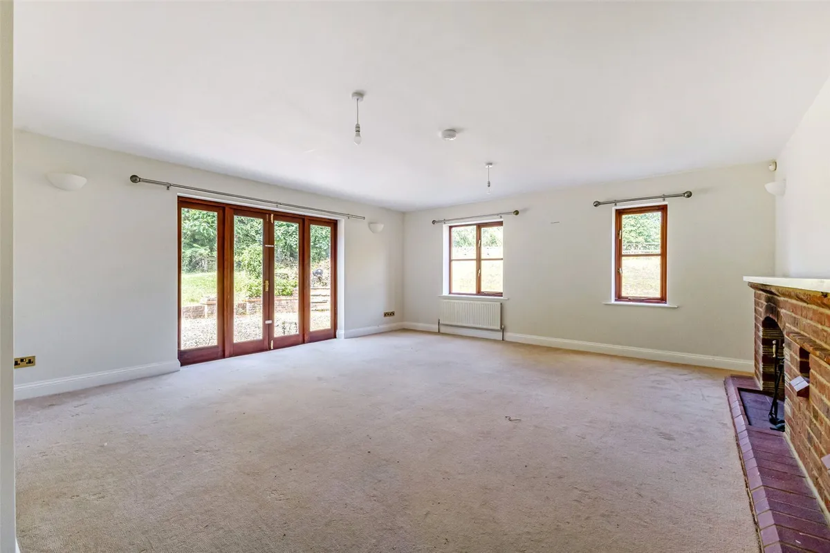 Biddesden Farmhouse, Rooksdown, RG24