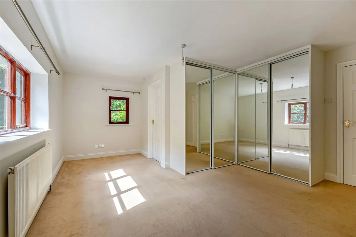 Biddesden Farmhouse, Rooksdown, RG24