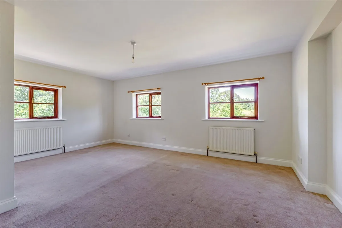 Biddesden Farmhouse, Rooksdown, RG24