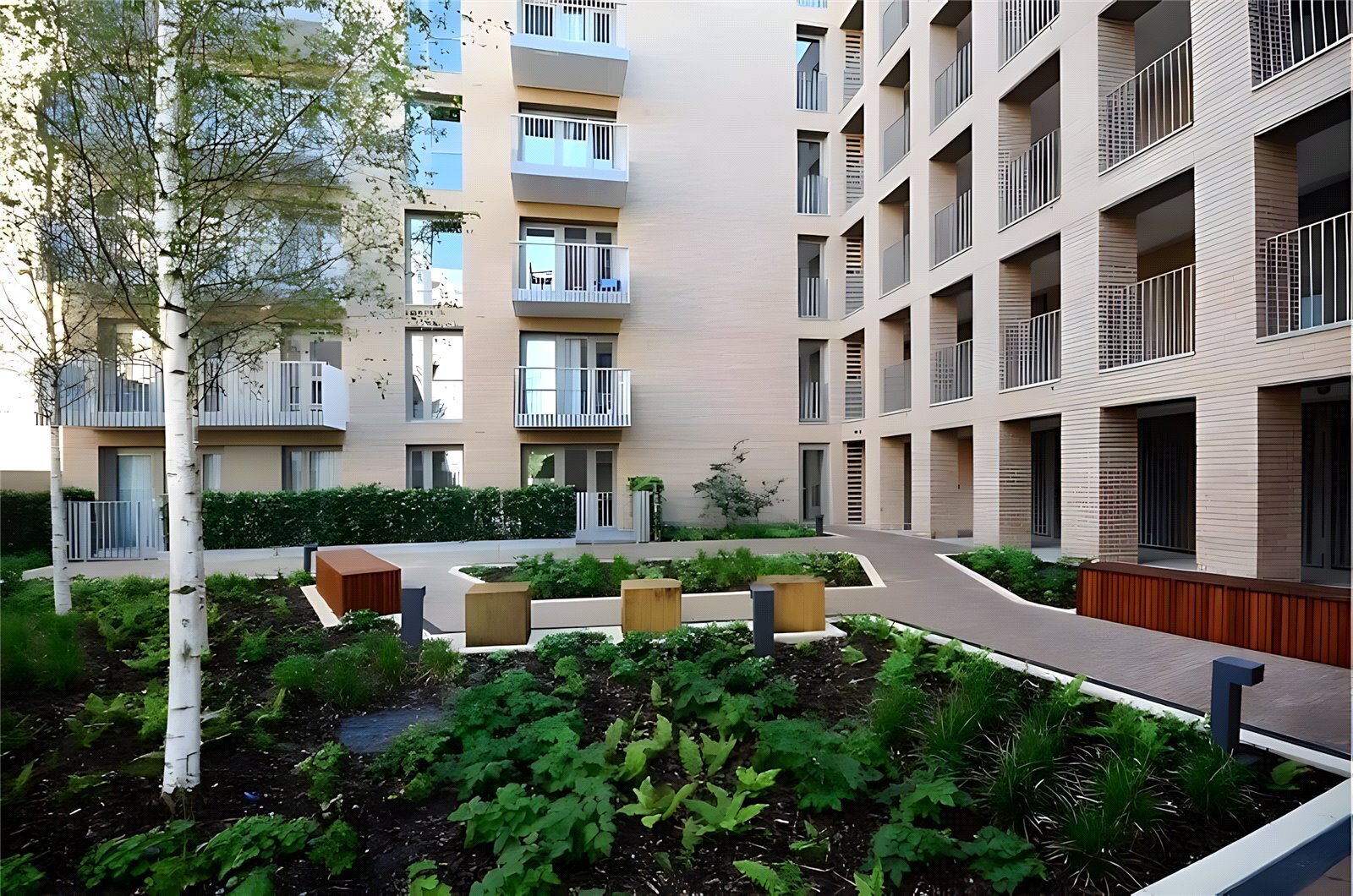 Waterside Heights,, Waterside Park,, Royal Docks,, London, E16 Image 9