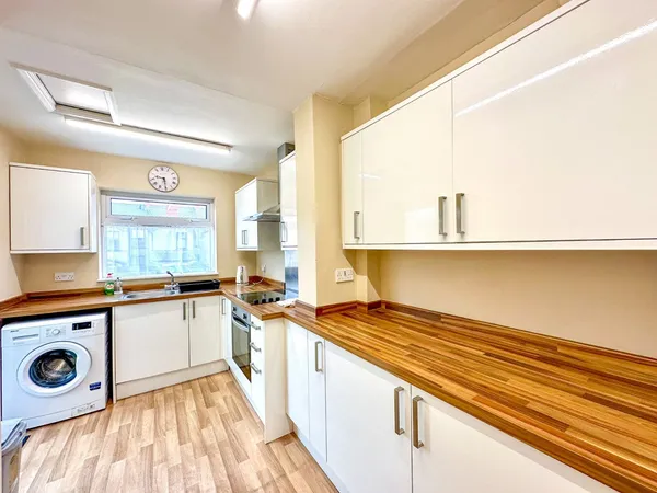 Glynne Road, Bangor, Gwynedd, LL57